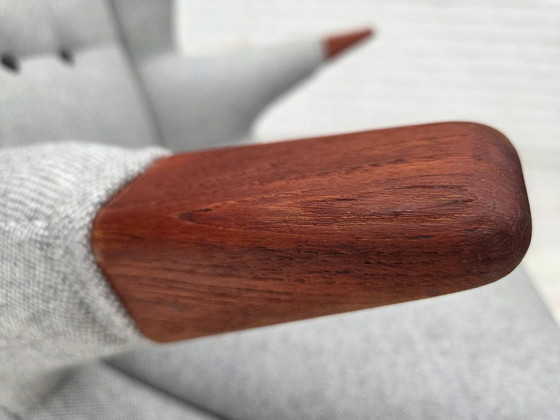 Image 1 of 1960er Jahre, dänischer „Teddy-Stuhl“ mit Hocker, neu gepolstert, Wolle, Teakholz.