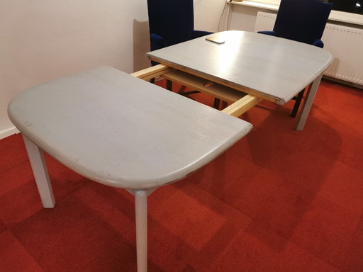 Tavolo robusto e smontabile