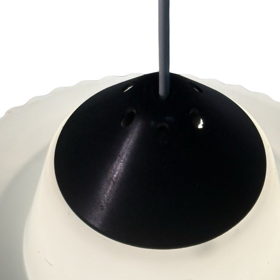 Image 1 of Louis Kalff - Phillips - ca. 1950’s - Space age Design / Mcm - Vintage Pendant Lamp - Pleated Milk Glass and bakelite Accents