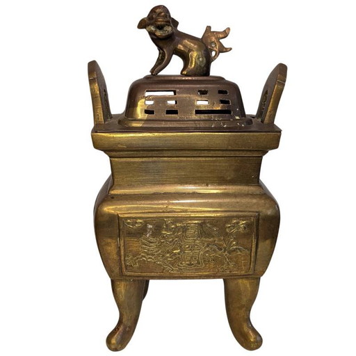 Bruciatore d'incenso cinese in bronzo su quattro gambe con coperchio a leone – lotto 106