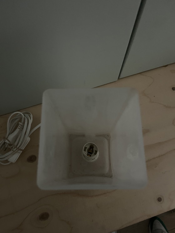 Image 1 of Lampe IKEA Grönö melkplas