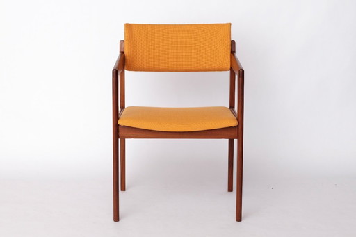 Vintage Thonet Armchair, 1970s–1980s, Teak Wood Frame, Peach Fabric Upholstery