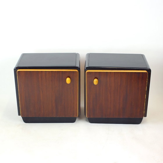 Image 1 of Nachtkastjes met glazen blad uit het midden van de 20e eeuw, Tsjechoslowakije, jaren 60.
