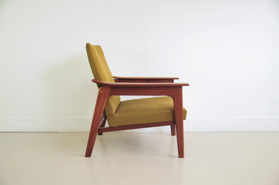 Image 1 of houten vintage fauteuil groene bekleding