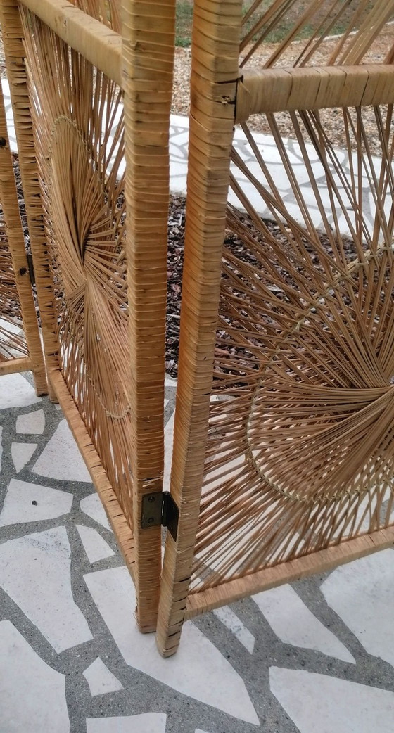 3-panel folding rattan, bamboo, and wood screen, Room screens, Brown, Vintage (photo 12 of 14)