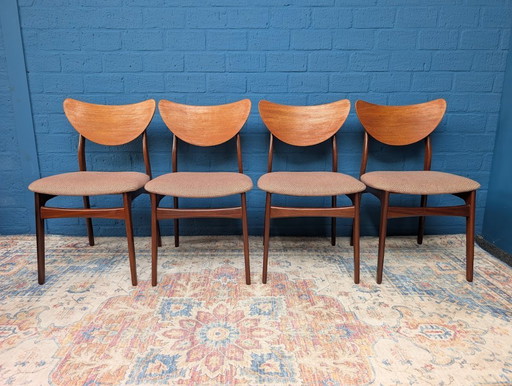 4 sillas danesas vintage, de la década de 1960.
