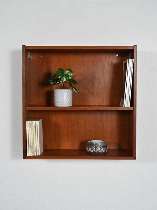 Wall-mounted Scandinavian teak shelf
