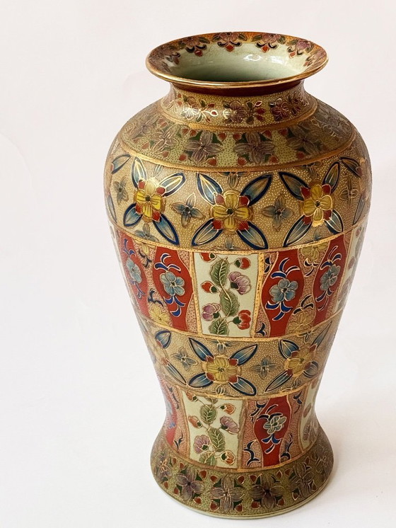 Image 1 of Vaso in ceramica giapponese in stile Satsuma