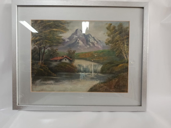 Image 1 of Dipinto di paesaggio montano d'epoca - Scena di cascata e baita incorniciata