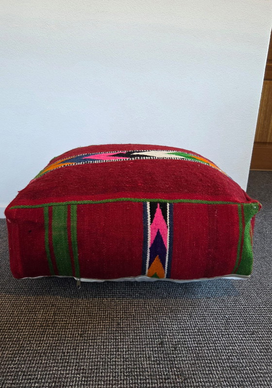 Image 1 of Pouf berbero Kelim vintage color neon