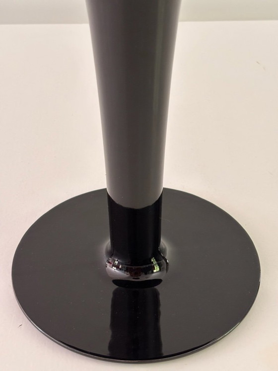 Image 1 of Marc Newson Sci-Fi vaas voor Cor Unum, 1993, zwart geglazuurd keramiek, gesigneerd, zeldzaam
