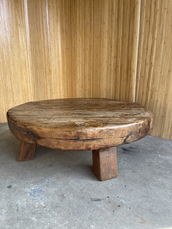 Image 1 of Vintage Massief Eiken Brutalist /Wabi-Sabi Ronde Salontafel