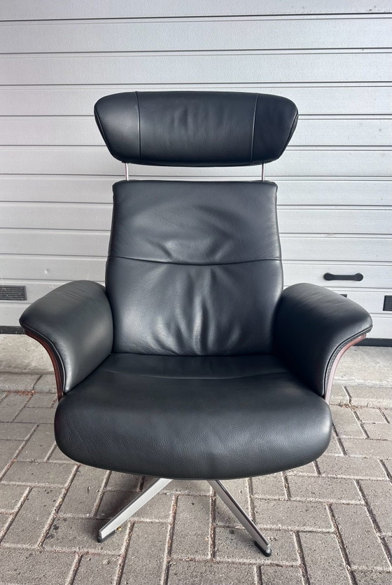 Conform Time Out – Armchairs, Leather, Wood (photo 4 of 6)