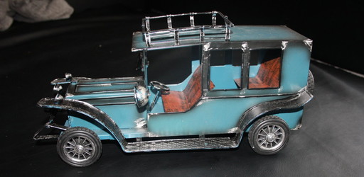 Voiture miniature vintage en métal – 37 cm – avec emballage d'origine – Modèle décoratif nostalgique fait main