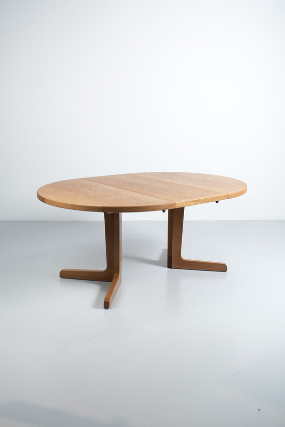 Image 1 of Deense eiken uittrektafel