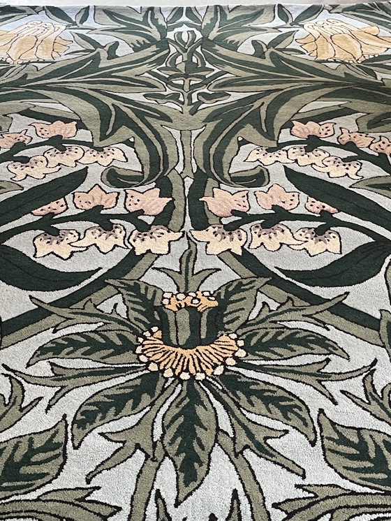 Image 1 of Brink and Campman Morris & Co Bluebell Leavy Teppich 250 x 350