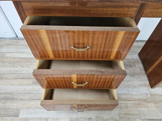Small 1960s Vintage Desk – Wood (photo 9 of 16)