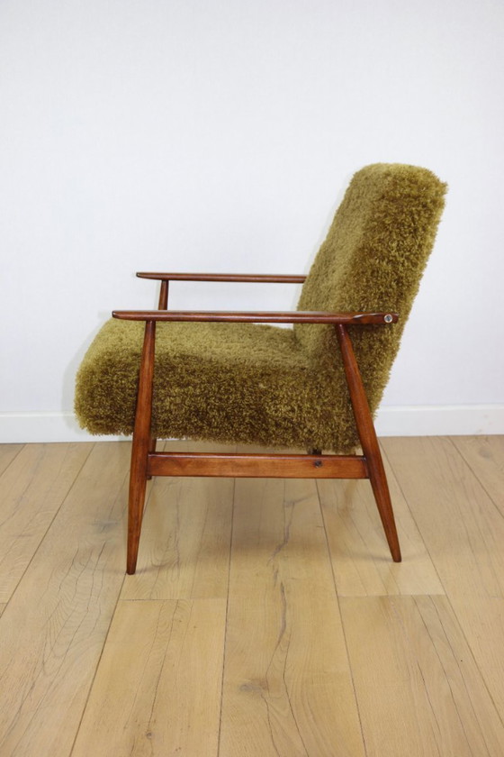 Image 1 of Poltrona 'Lis', anni '70, marrone vintage kaki/oliva, design bouclé Rudy, Henryk Lis - 2 pezzi disponibili