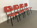 4 x Red Revolt Stühle Ahrend de Cirkel Entwurf Friso Kramer 15. April 1963