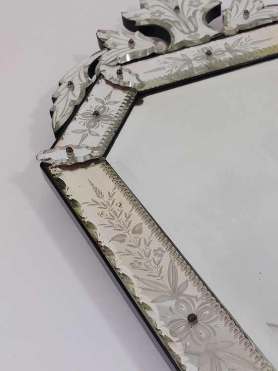 Image 1 of Antique handmade Venetian wall mirror, Murano glass, cut and engraved