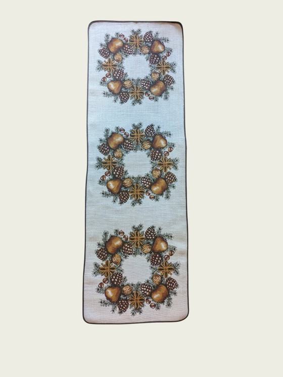 Image 1 of Rare vintage jute tablecloth set from the 70s-80s – autumn & Christmas motifs – 3-piece