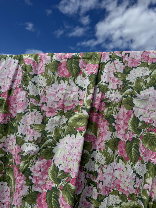 Vintage hydrangea curtain