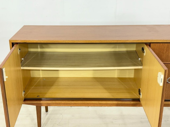 Image 1 of Buffet vintage en teck / Commode style années 60 / Meuble des années 60