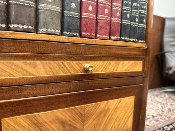 Set of Classic English Nightstands with Books and Marquetry, Leather, Wood, Brown (photo 11 of 14)