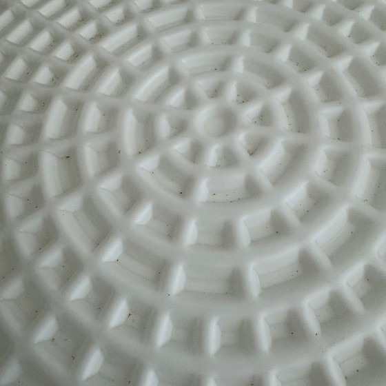 Image 1 of Applique da parete vintage rotonda in vetro opalino