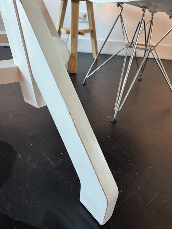 Image 1 of Round table Linteloo Popov - Roderick Vos