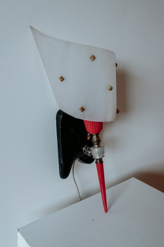 Image 1 of Franse wandlamp van Pierre Guariche, jaren 50