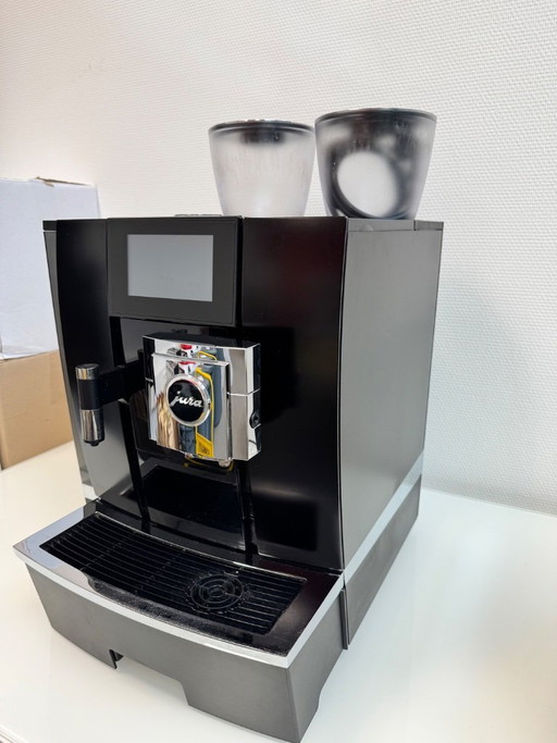 Macchina da caffè professionale JURA GIGA X8 (2023)