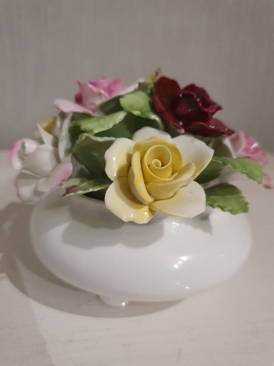 Image 1 of Vintage Royal Doulton Blumenarrangement – ​​Bone China – 11 x 9 cm