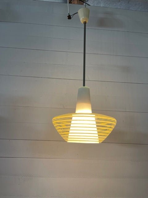 Image 1 of Vintage hanglamp space age