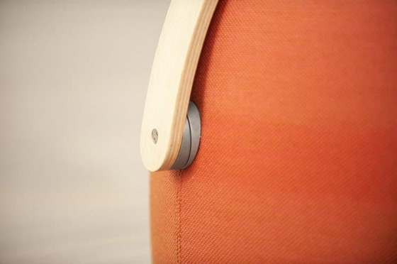 Image 1 of 1X Offecct Carry On Pouf