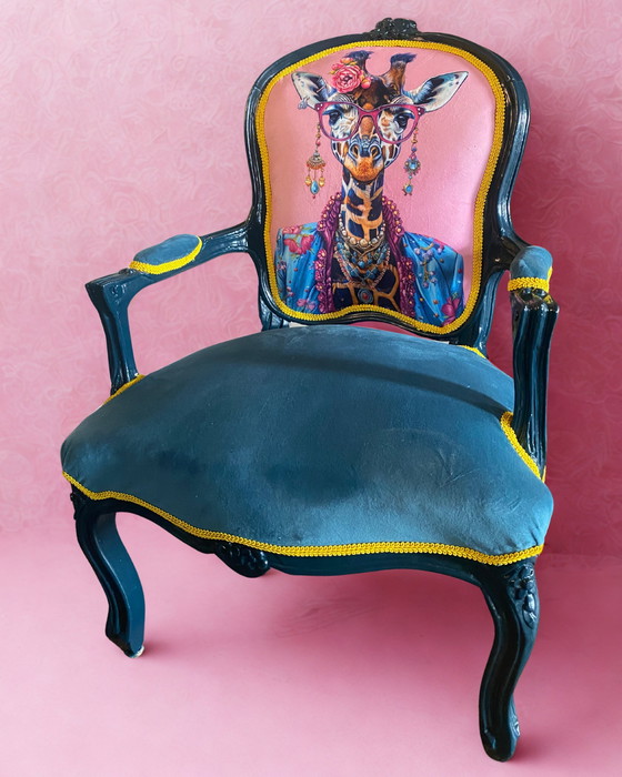 Image 1 of Fun Fashion Animal on baroque children's armchair
