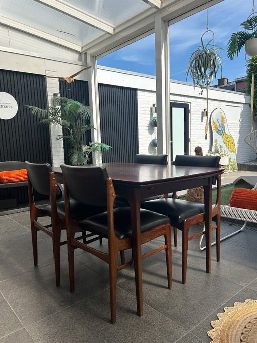 Erik Buch rosewood eetkamer set