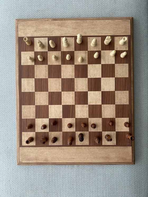 Image 1 of Handgemaakt schaakkastje 