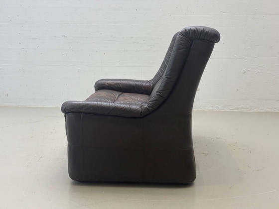 Vintage leather sofa, 1970s – 2 seaters (photo 8 of 13)