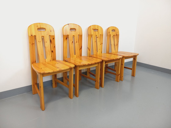 Image 1 of Suite of 4 Vintage Pine Chairs from the 70s and 80s