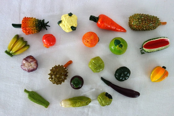 Image 1 of Vintage Ceramic Fruit and Vegetable Bowl #2