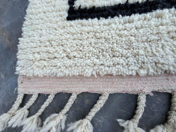Image 1 of Tapis marocain en laine natural 250cmx150cm