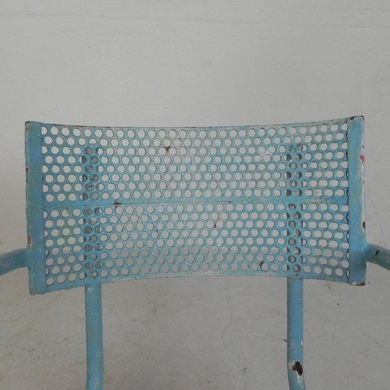 Image 1 of Juego de 2 sillas de jardín industriales de acero con reposabrazos, década de 1950.
