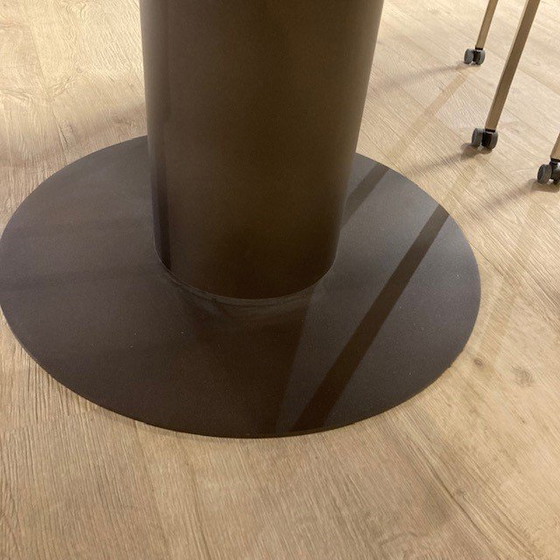 Image 1 of Tavolo da pranzo ovale Bert Plantagie - Ø130