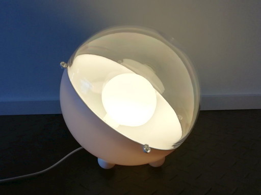 Orion vloerlamp Koziol in ruimtetijdperk-stijl