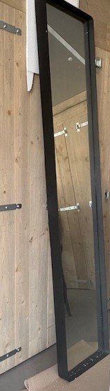 Image 1 of 1x Standing Mirror With Black Edge, Suitable For A Hallway Or Living Room. Article à poser sur le sol.