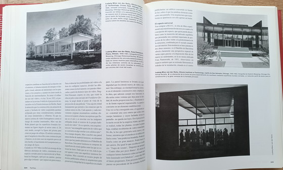 Image 1 of Bauhaus book, Spanish language 