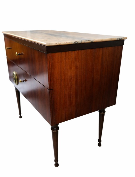 Image 1 of Buffet/commode italien du milieu du XXe siècle avec plateau en marbre