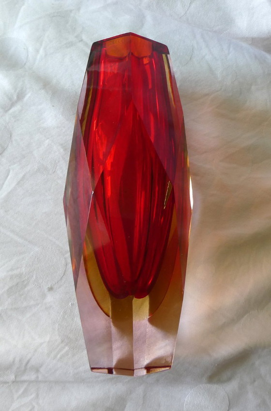 Murano Block Vase by Flavio Poli for Alessandro Mandruzzato, Sommerso, faceted, 1950s – Glass (photo 8 of 8)