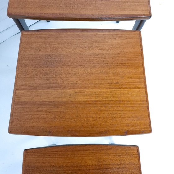 Image 1 of Vintage mimiset nesting tables Deens design teakhout